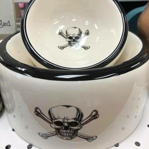 Dog skull bowl set